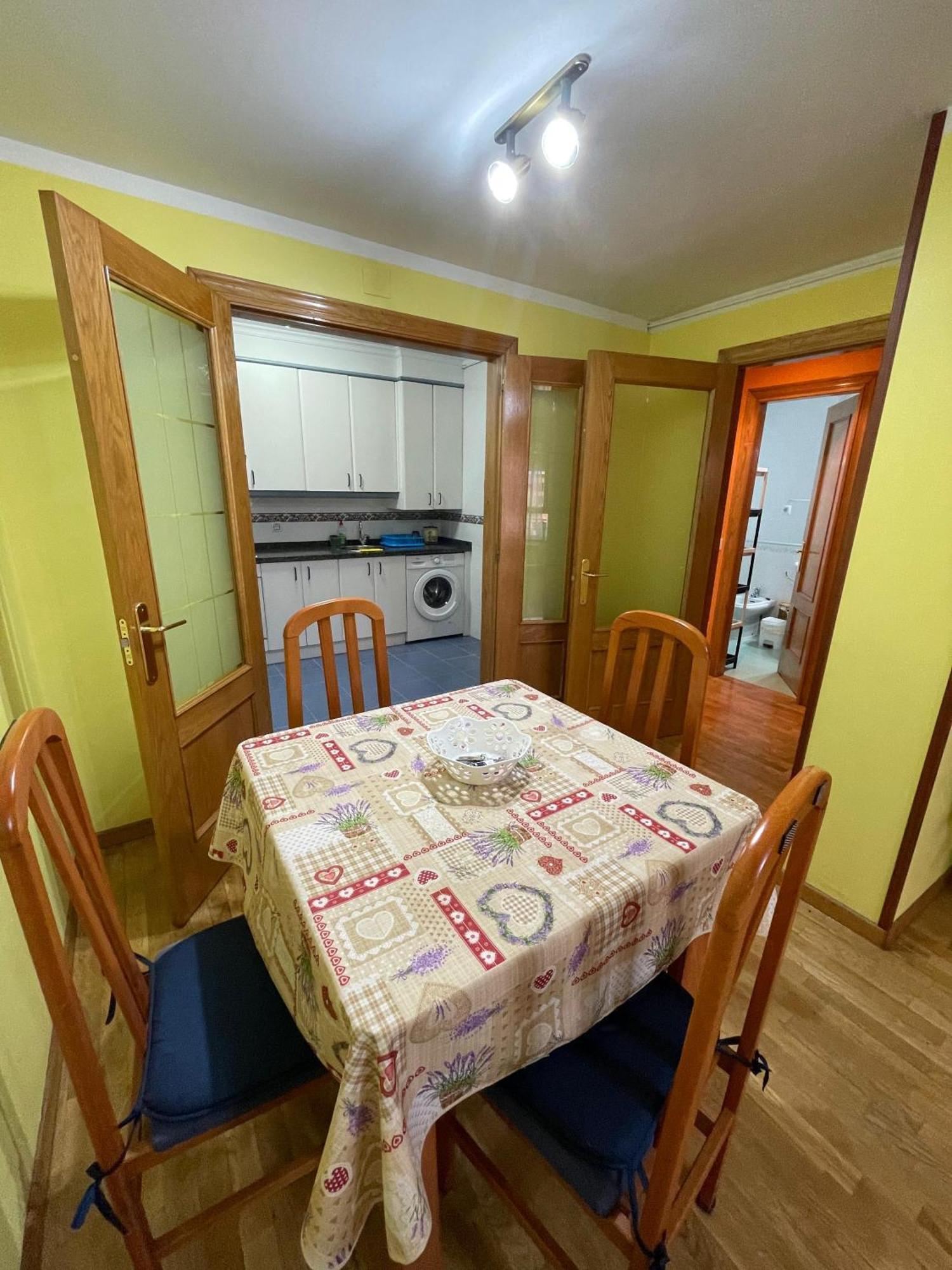 Amplio Loft Con Plaza De Garaje Apartment Cangas de Onis Ngoại thất bức ảnh
